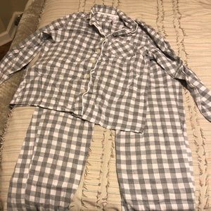 Gingham grey and white pajama set